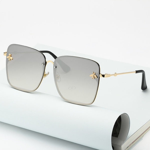 Women Oversize Square Bee Sunglasses